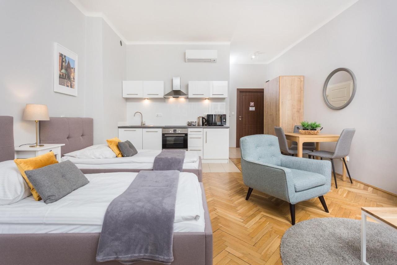 קרקוב Barbican House Apartments מראה חיצוני תמונה
