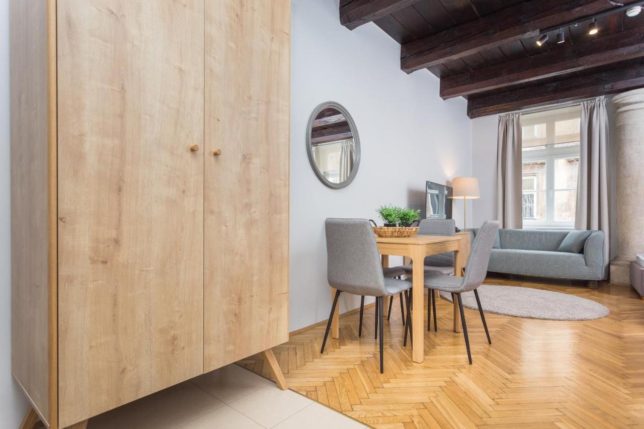 קרקוב Barbican House Apartments מראה חיצוני תמונה