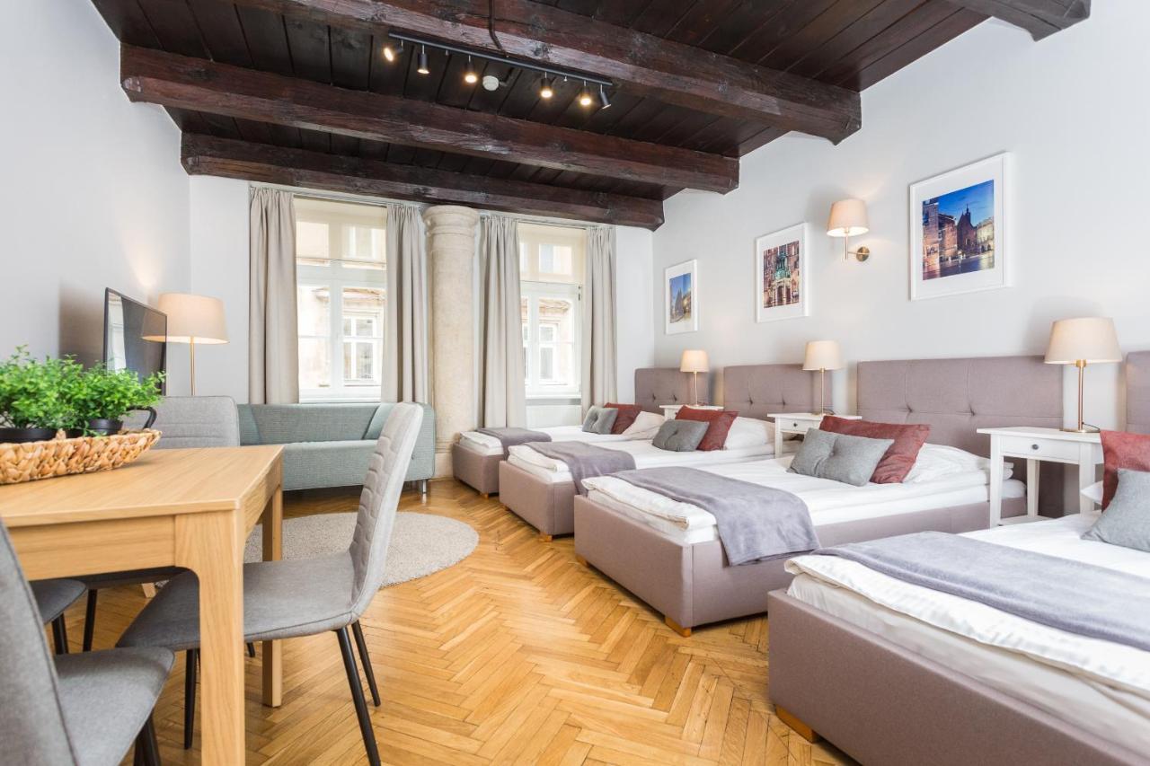 קרקוב Barbican House Apartments מראה חיצוני תמונה