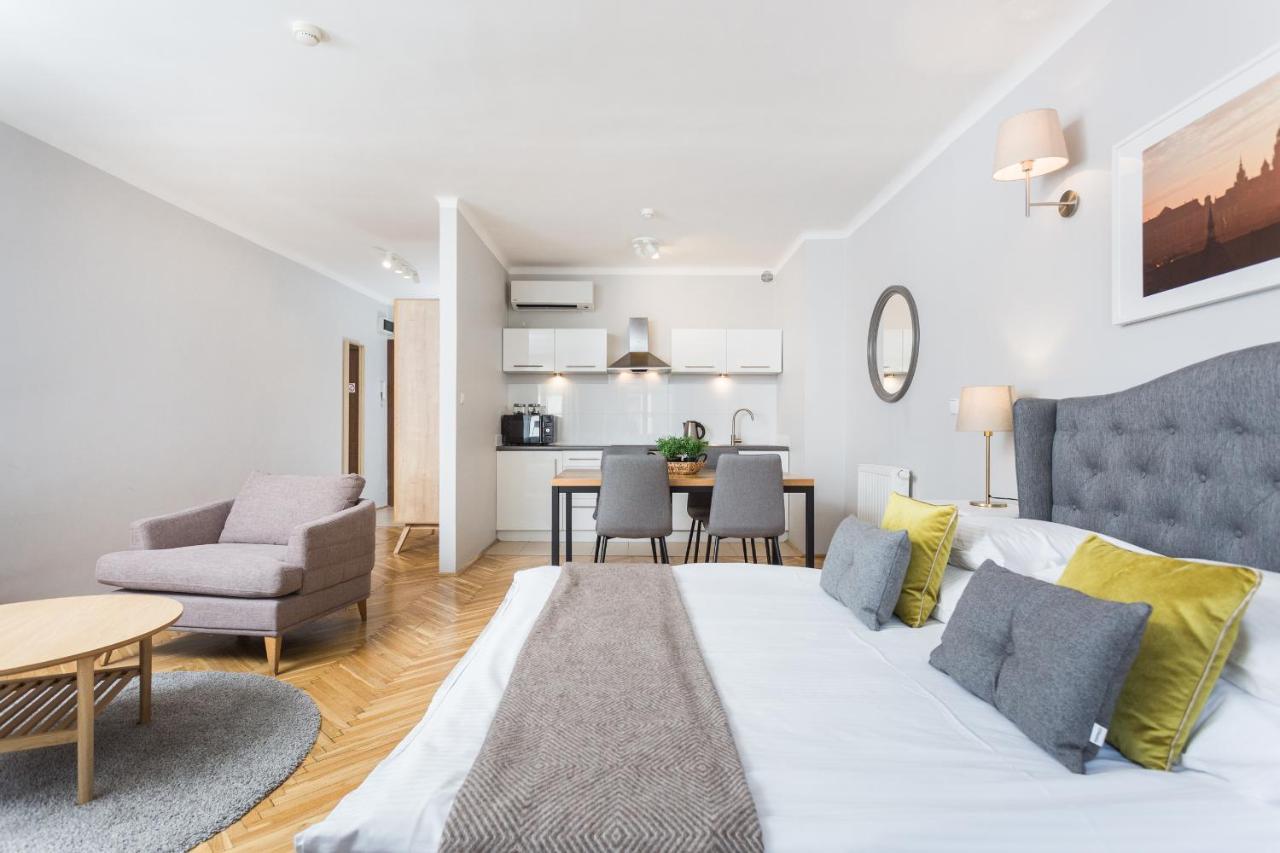 קרקוב Barbican House Apartments מראה חיצוני תמונה